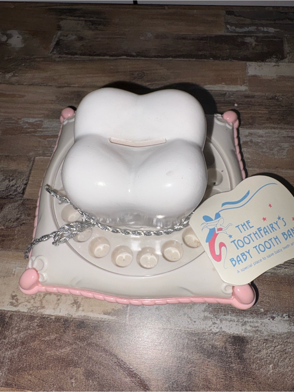 90’s Baby Tooth Bank - Pink and White
